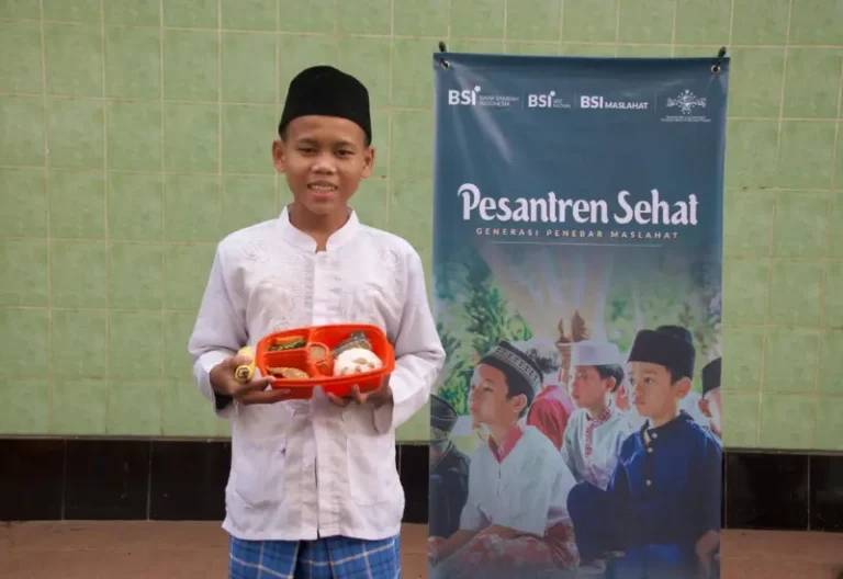 BSI Maslahat Jalankan Program Pesantren Sehat 2024 di Pesantren Roudlotul Qur’an Cilacap