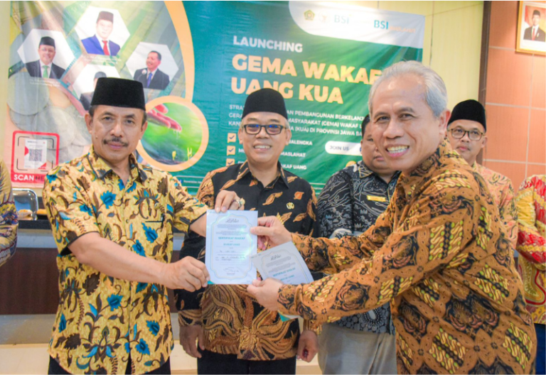 BSI Maslahat dan BSI Jalin Kerjasama Gerakan Wakaf Uang Bersama Kementerian Agama Majalengka