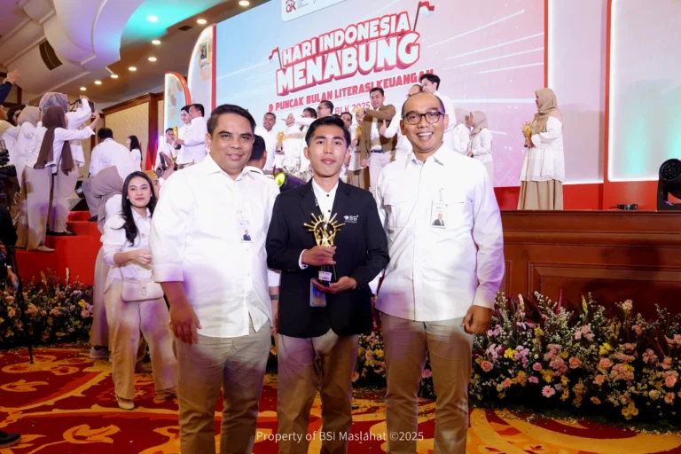 BSI Scholarship Raih Prestasi di Ajang Duta Literasi OJK 2025 