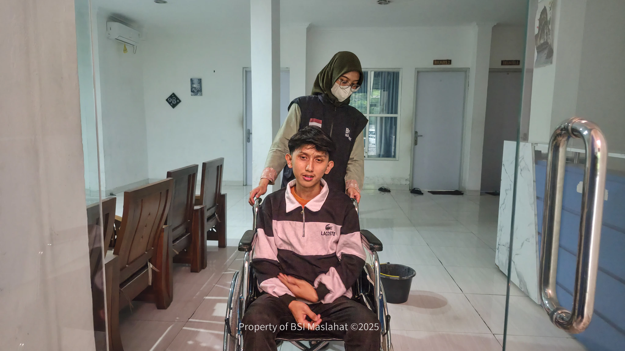 BSI Maslahat Salurkan Bantuan Biaya Operasi dan Pengobatan untuk Ahlun Nazzar