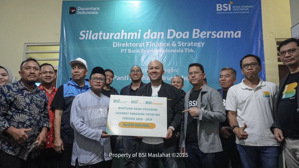 BSI Maslahat Perkuat Kepedulian Sosial Lewat Santunan Anak Yatim Dhuafa di LKSA Darushsholihin Bogor