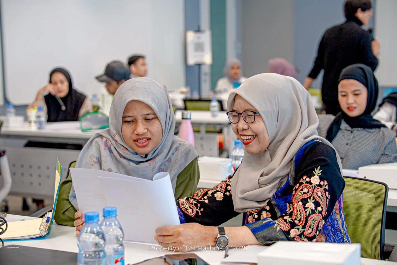 BSI Maslahat dan UPZ Lembaga Penjamin Simapnan (LPS) Dampingi 20 UMKM Tingkatkan Fondasi Bisnis Lewat Program Pembinaan Intensif