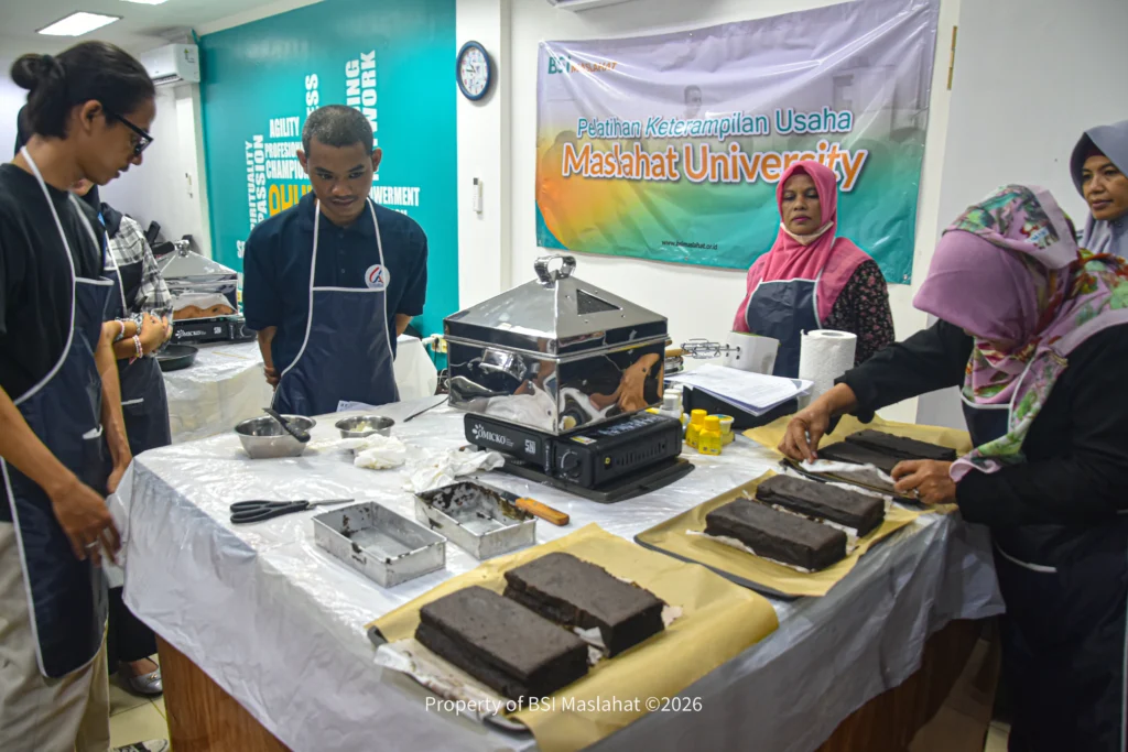 BSI Maslahat Perkuat Ekonomi Mustahik melalui Pelatihan Baking Berbasis Kewirausahaan