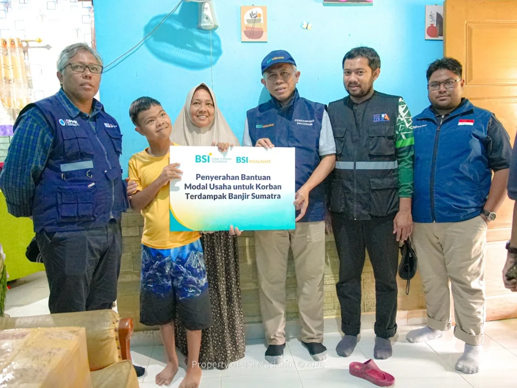 BSI Maslahat Hadirkan Harapan Baru lewat Modal Usaha bagi Keluarga Awardee BSI Scholarship Penyintas Banjir Aceh