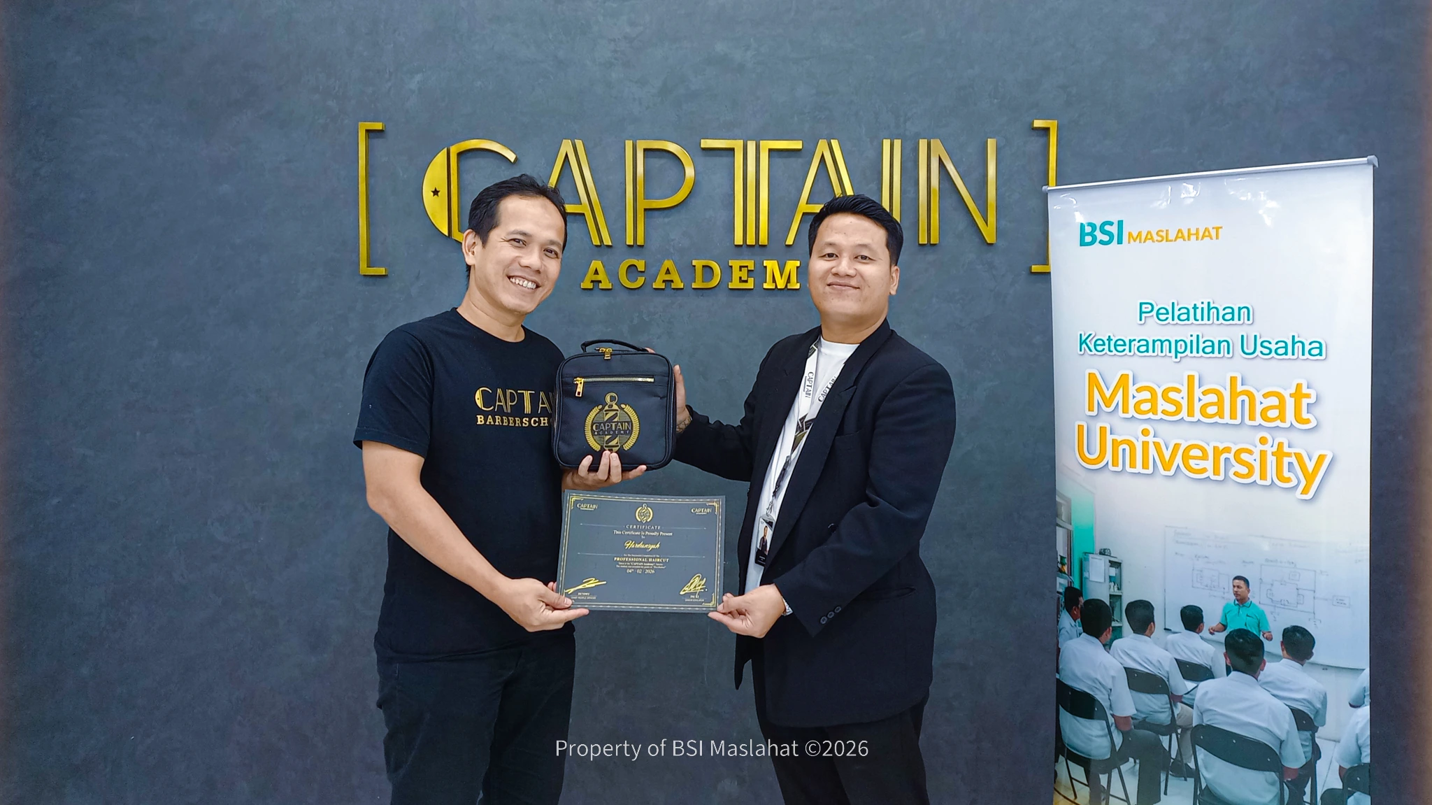 BSI Maslahat Bekali Dhuafa dengan Keterampilan Barber untuk Menumbuhkan Kemandirian Ekonomi