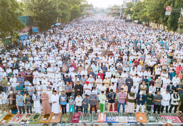 Bacaan Niat Mandi Salat Idul Fitri, Tata Cara Serta Keutamaannya
