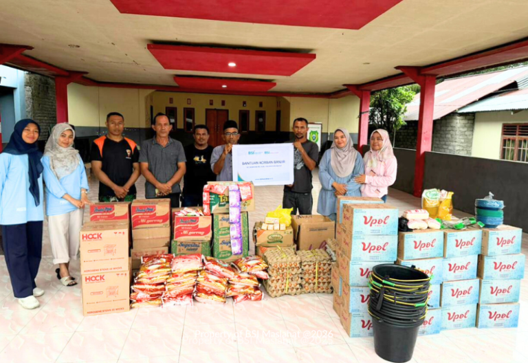 BSI Maslahat Salurkan Bantuan Logistik untuk Penyintas Banjir di Halmahera Barat