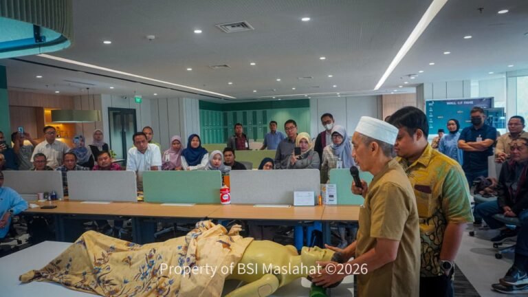 BSI Maslahat Gelar Pelatihan Pemulasaran Jenazah Untuk Karyawan BSI Sebagai Bentuk Literasi Kajian di Bulan Ramadan