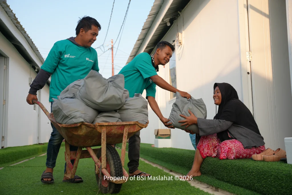 BSI Maslahat Bawa Harapan Ramadan bagi Penyintas Banjir Aceh Tamiang Lewat Program Berbagi Sembako Dhuafa