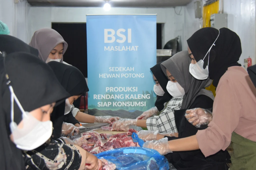 Hukum Penyembelihan Hewan dengan Mesin, Halal atau Tidak?