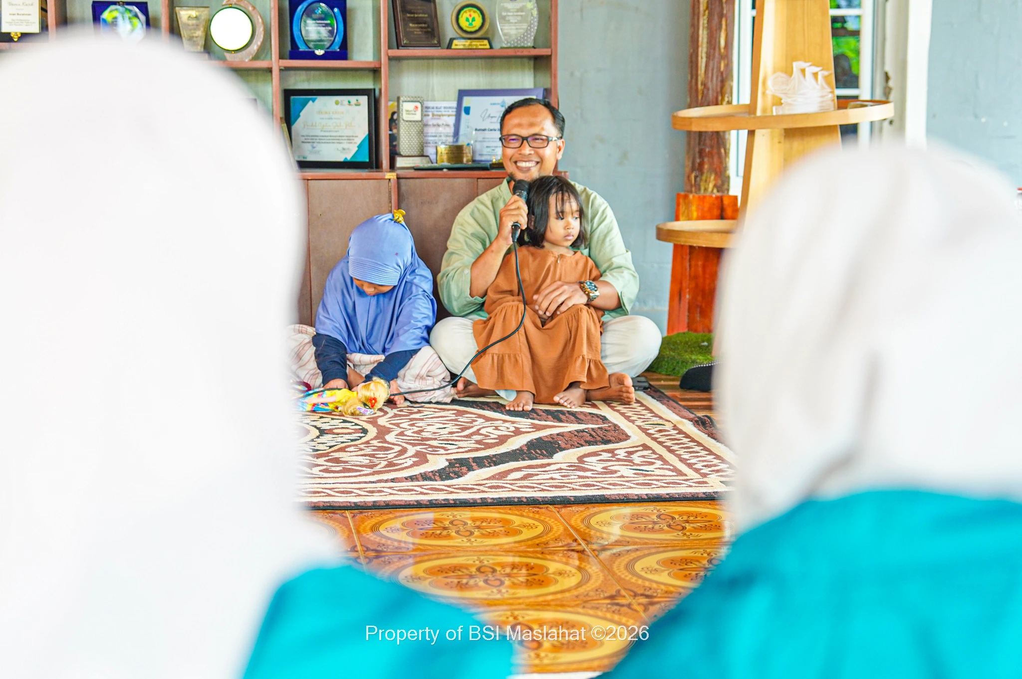 BSI Maslahat Hadirkan Program Sahabat Kebaikan Yatim, Tumbuhkan Kemandirian Anak di Yayasan Dongeng Ceria