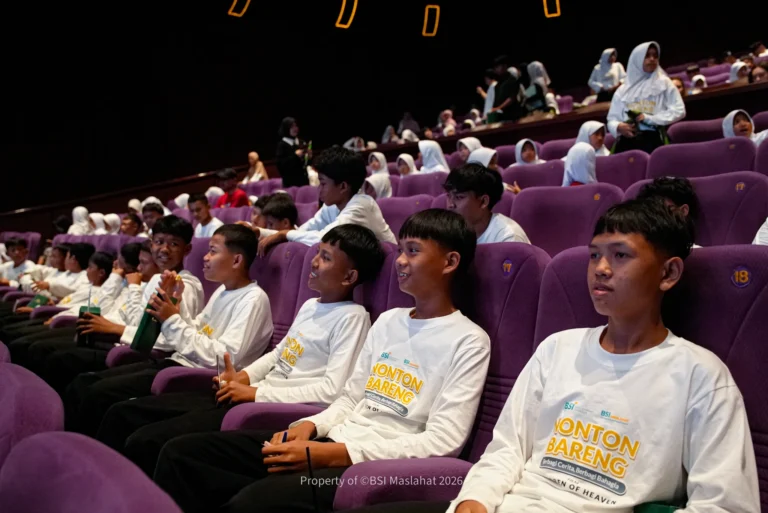 BSI Maslahat Hadirkan Kebahagiaan Muharram untuk 200 Anak Yatim melalui Nonton Bareng Film Children of Heaven