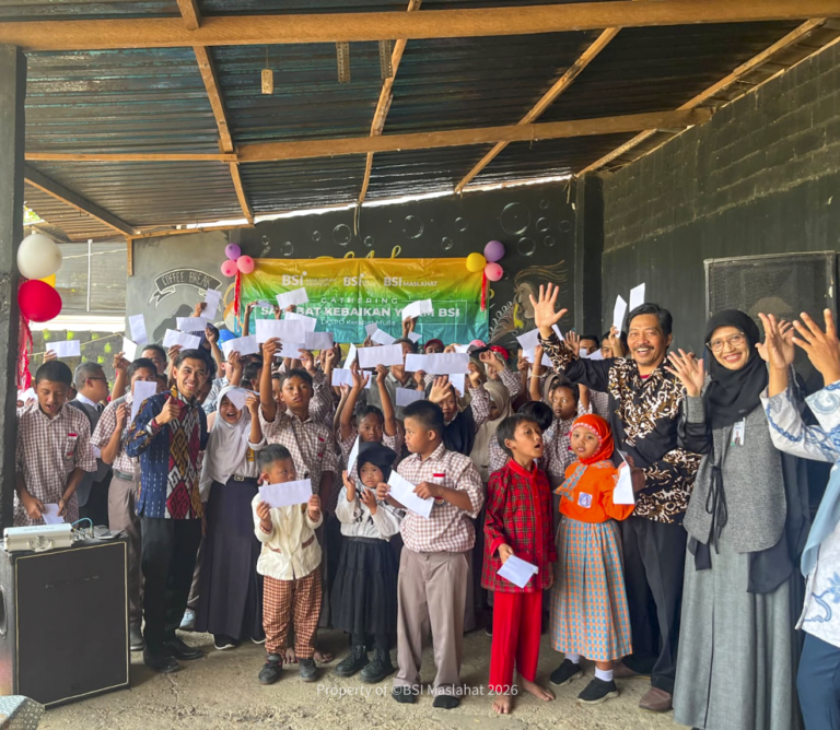 BSI Maslahat Hadirkan Kebahagiaan bagi 68 Anak Penyandang Disabilitas di Kediri