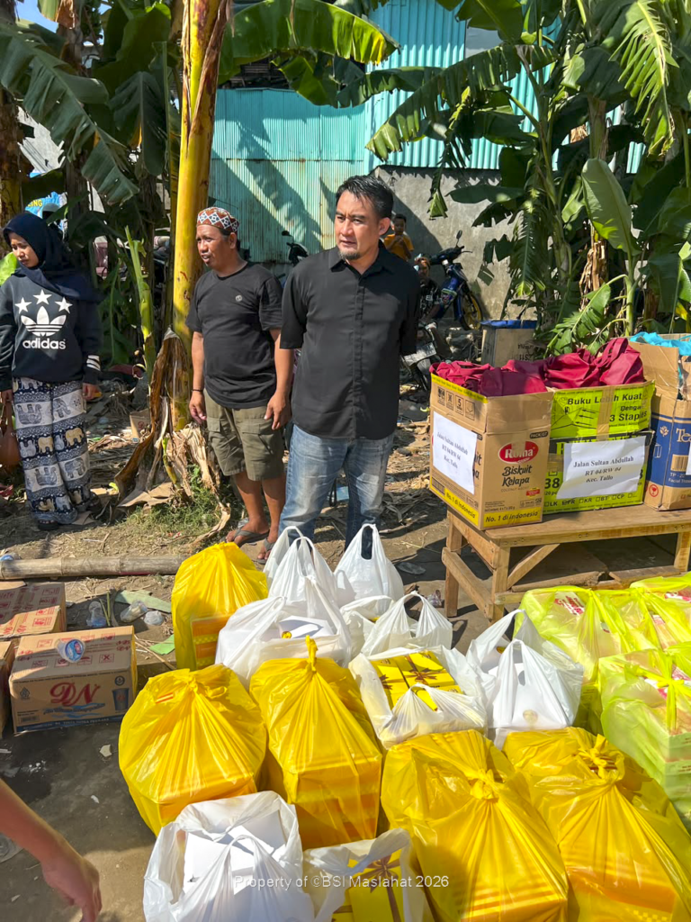 BSI Maslahat Salurkan Bantuan Pangan bagi Penyintas Kebakaran Tallo
