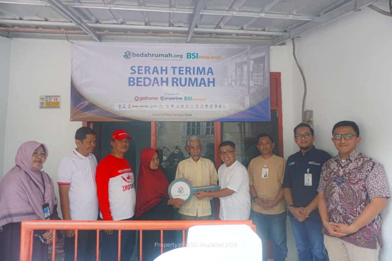 BSI Maslahat dan Yayasan Bedah Rumah Nusantara Resmikan Program Bedah Rumah untuk Lansia di Tapos Depok