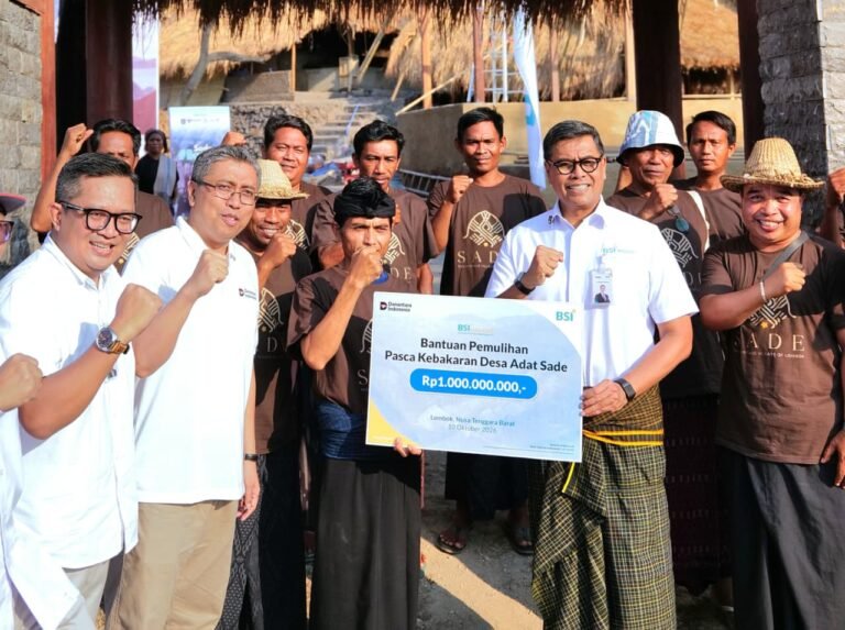 BSI Maslahat dan PT Bank Syariah Indonesia (Persero) Tbk Galang Gerakan #SatuBenangUntukSade, Pulihkan Harapan dan Warisan Budaya Pascakebakaran